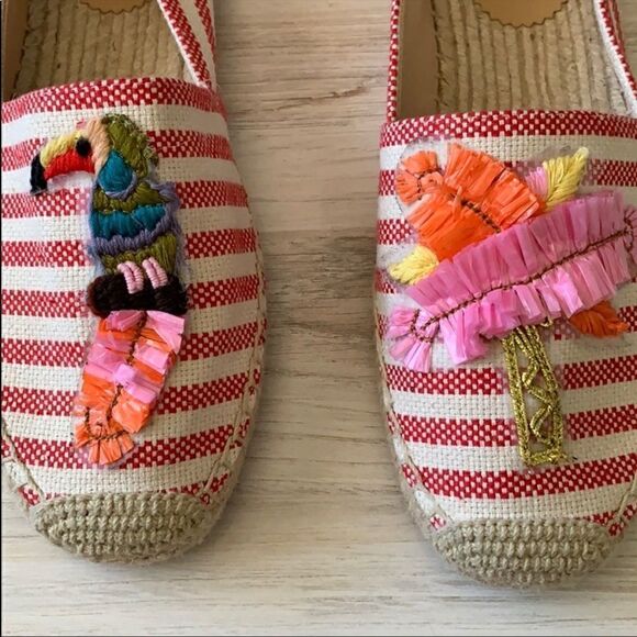J. CREW TROPICAL PARADISE ISLAND STRIPED EMBROIDERED ESPADRILLES
SIZE 10 - Picture 3 of 7